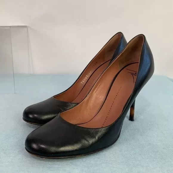 GiuseppeZanottiDesign black pumps with tortoise heels