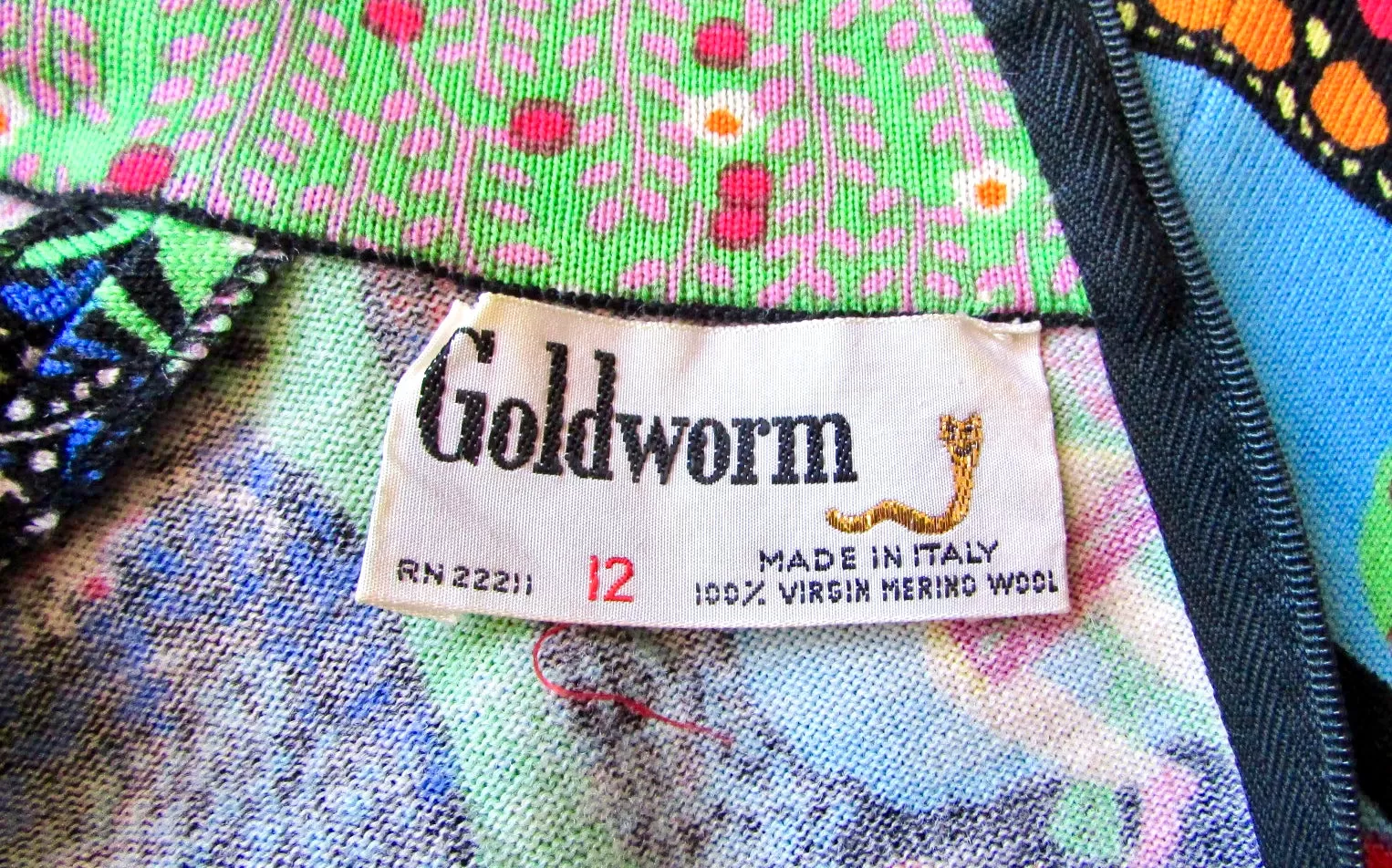 GOLDWORM 70s Italian Wool Knit East Indian Dancers Print Dress, Size Small