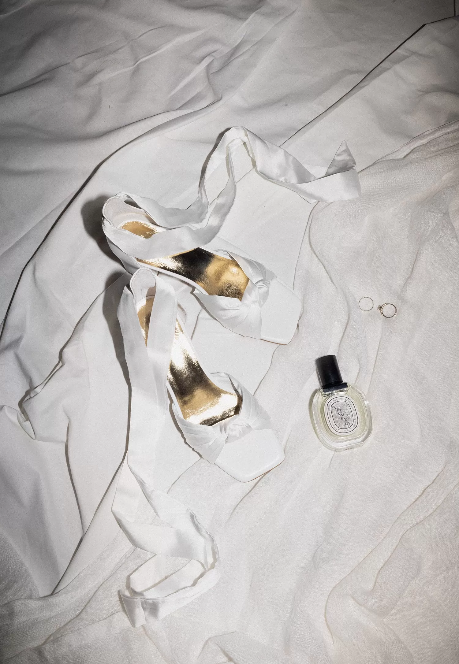 HONEY - WHITE BOW SATIN WEDDING SHOES