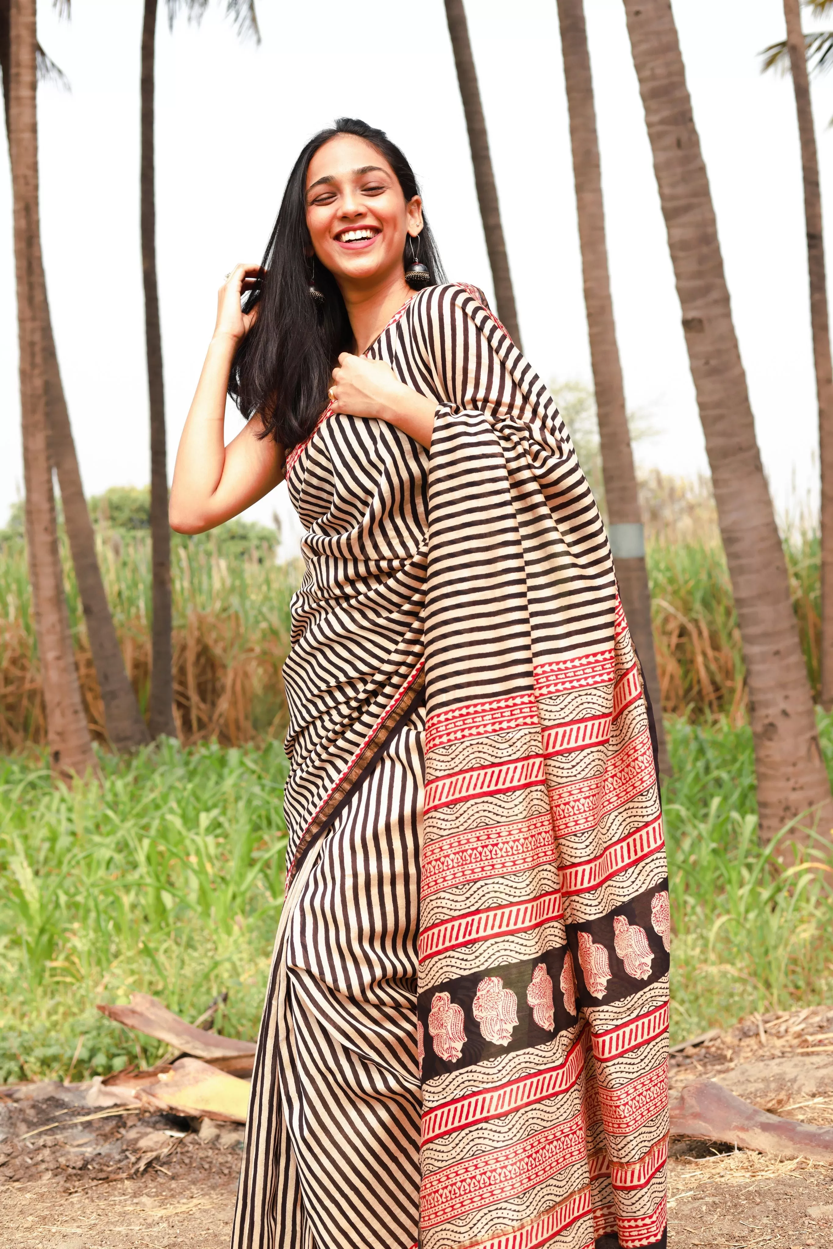 Roheda stripes black Syahi Begar Chanderi Saree