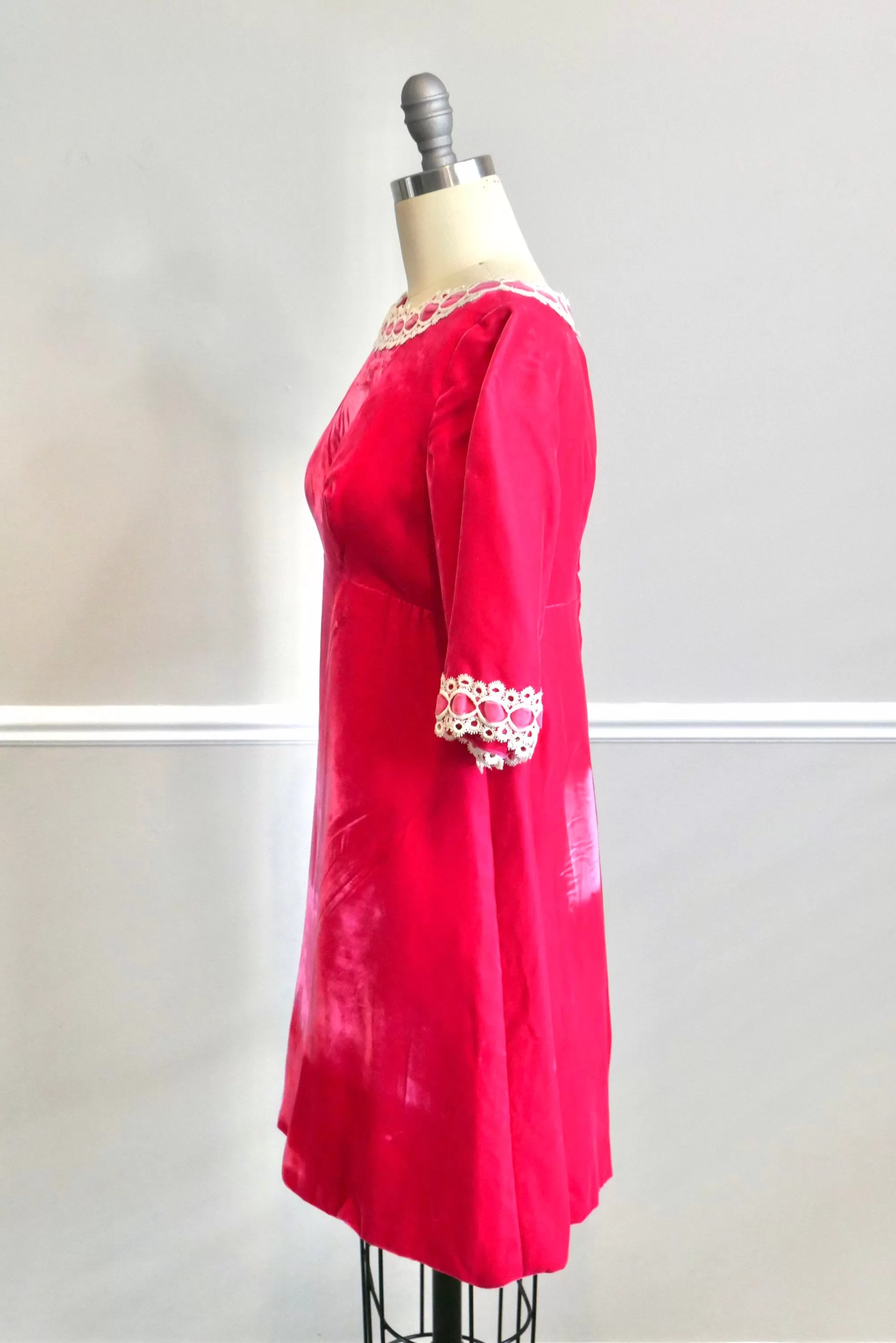 Vintage late 1960s Hot Pink Velvet Mini Dress / retro babydoll empire waist party holiday scooter dress size XS S